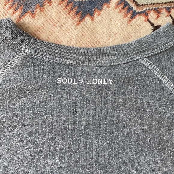 SOUL HONEY // sweatshirt - Picture 4 of 6